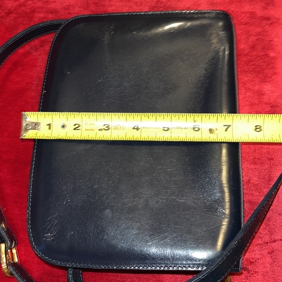 Perry Ellis vintage Navy Blue & gold tone cross body bag - Picture 11 of 12